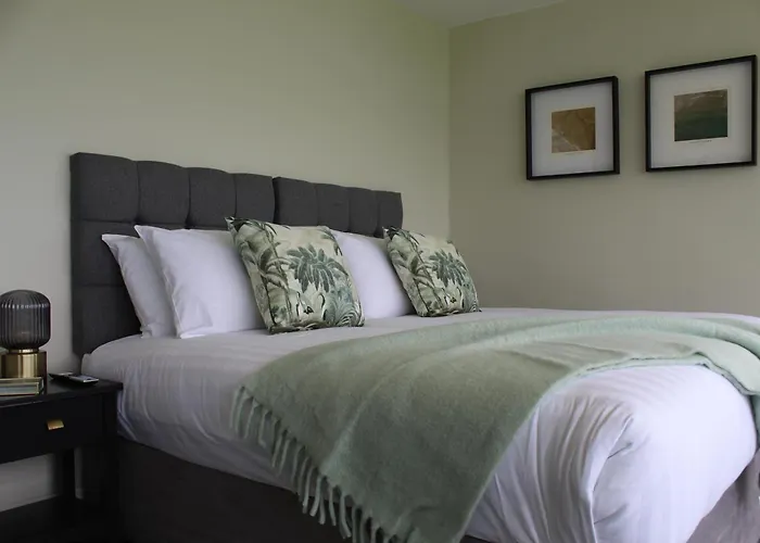 The Blue Horizon Πανσιόν Laherne Hill